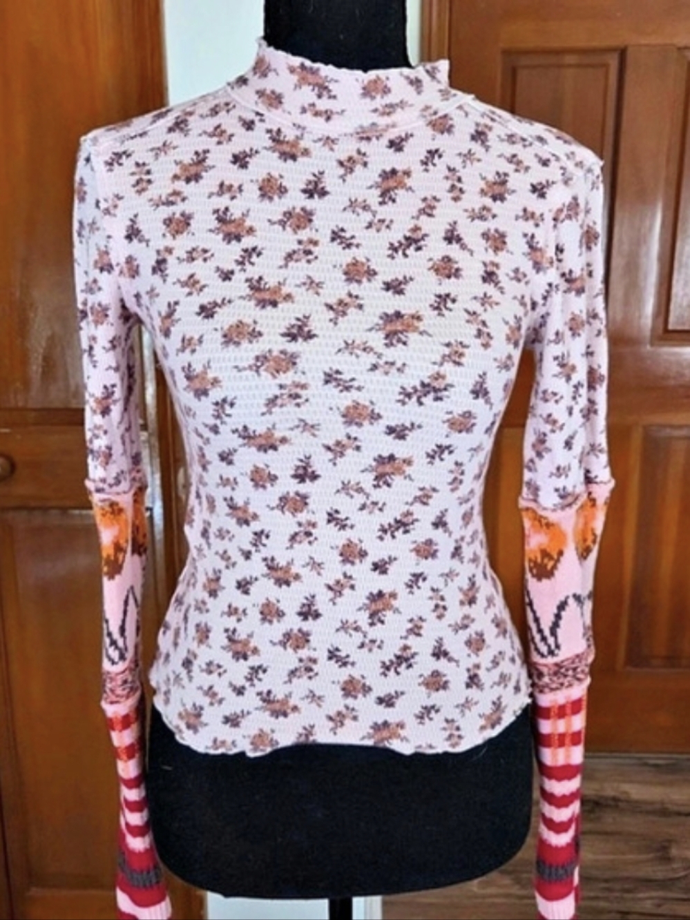 We The Free Pretty Little Thermal Floral Long Sleeve Top Pink & Red XS